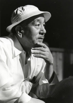 O diretor japonês Yasujiro Ozu (1903-1963), um dos maiores nomes do cinema de todos os tempos