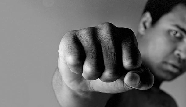 As lutas de Muhammad Ali não eram apenas lutas. Eram espetáculos… artísticos