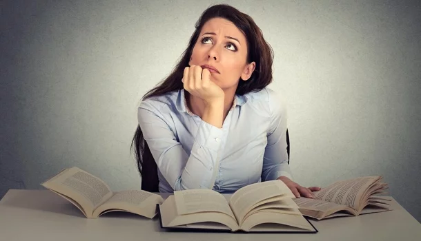 Aquele livro que você tentou ler, mas, desistiu, porque não entendeu ou não teve saco para continuar lendo