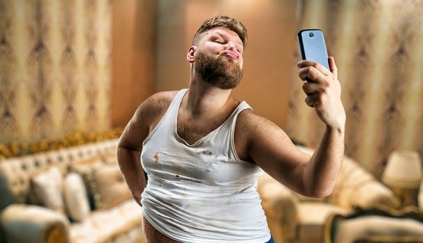 Como se tornar o idiota da selfie