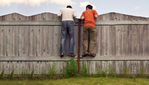 Viver em cima do muro é prejudicial à saúde