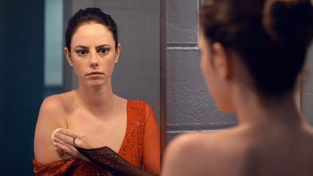 Spin Out (2019), Samantha Stratton e Lara Olsen