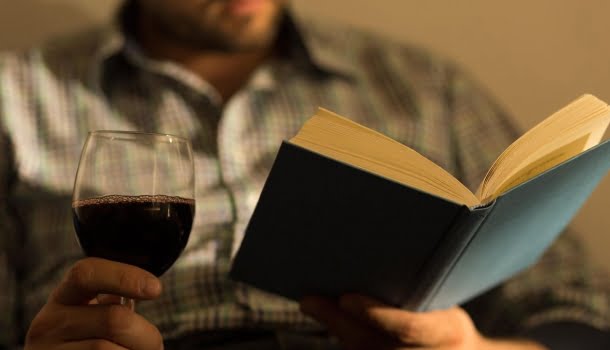 10 livros e 10 vinhos: uma harmonização