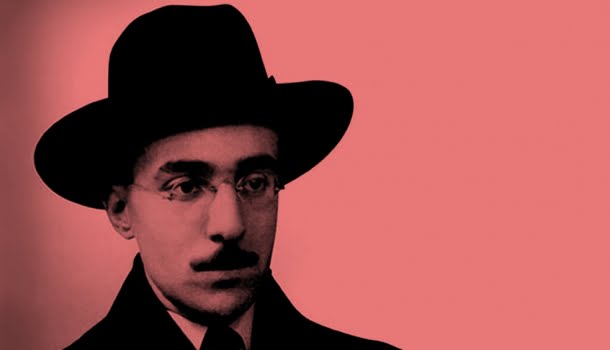 Livraria disponibiliza antologias gratuitas com os melhores poemas de Fernando Pessoa