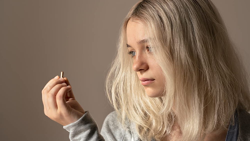 Hanna (2019), David Farr