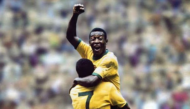 10 fatos que provam que Pelé é o maior gênio da história da humanidade