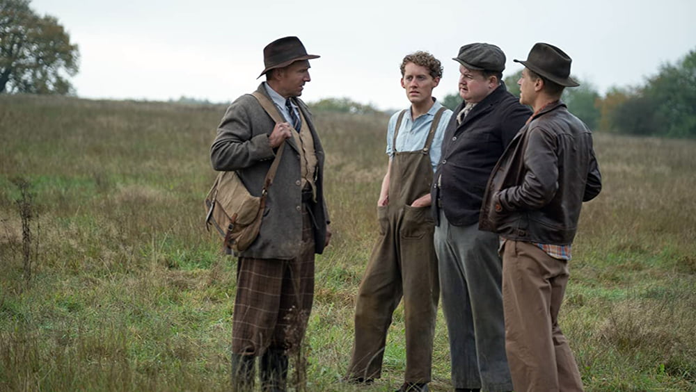 A Escavação (2021), Simon StoneJulia Hart