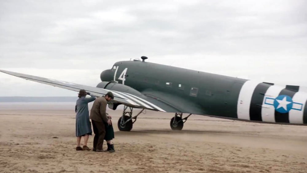 A Sociedade Literária e a Torta de Casca de Batata (2018), Mike Newell