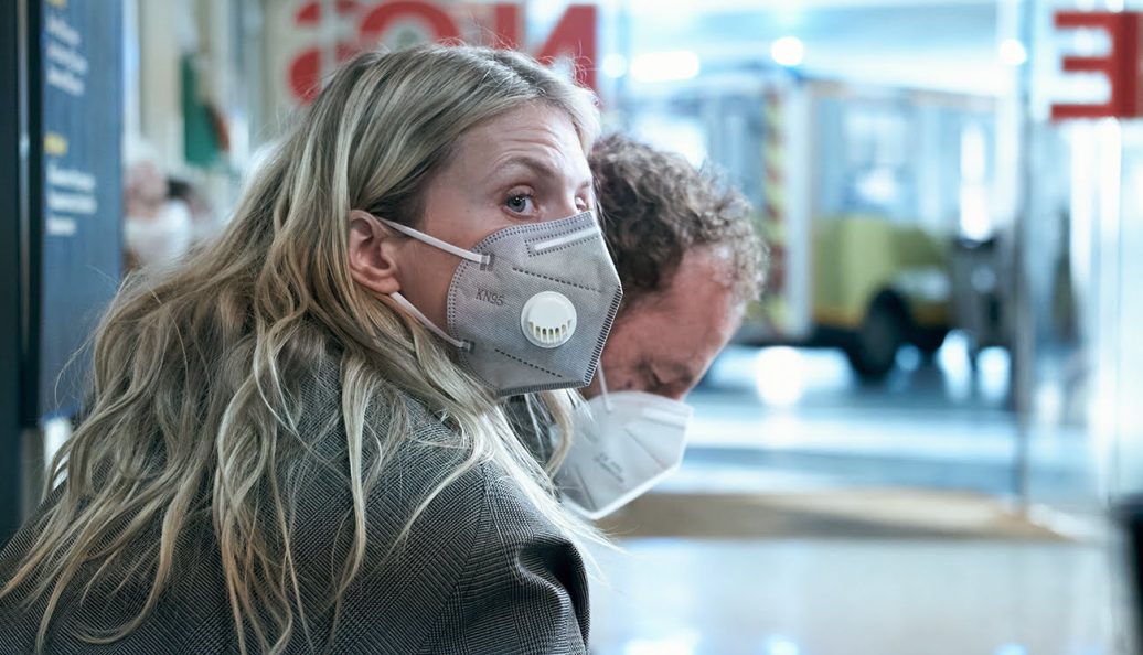 Oxigênio (2021), Alexandre Aja