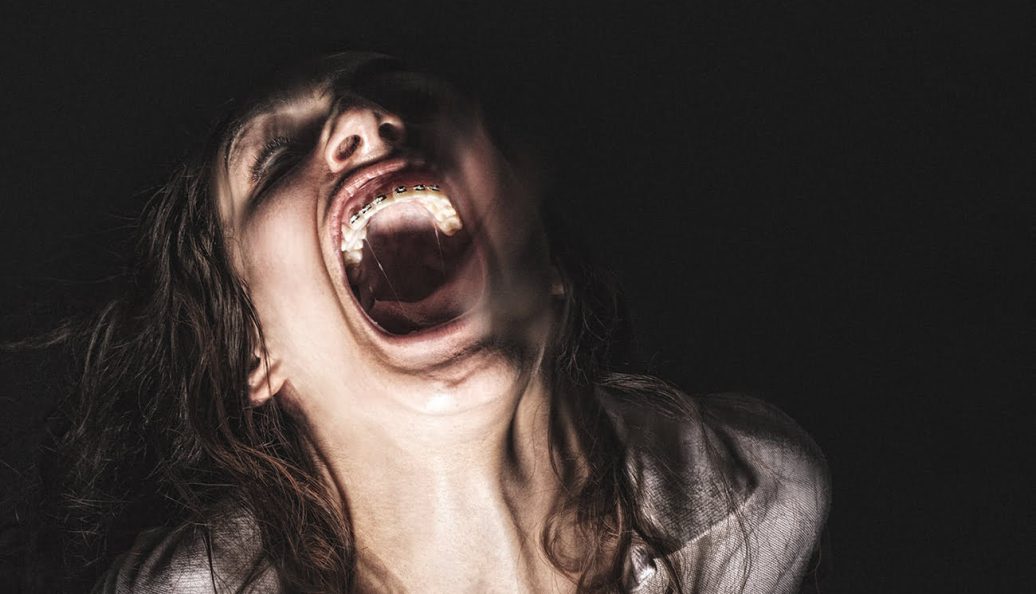 Verónica — Jogo Sobrenatural