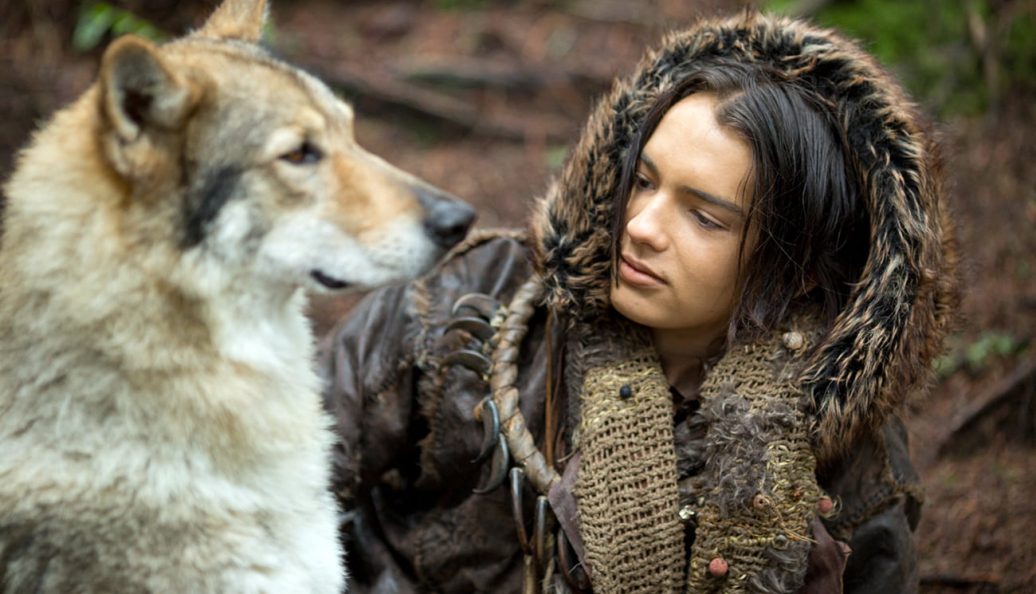 Alfa (2018), Albert Hughes