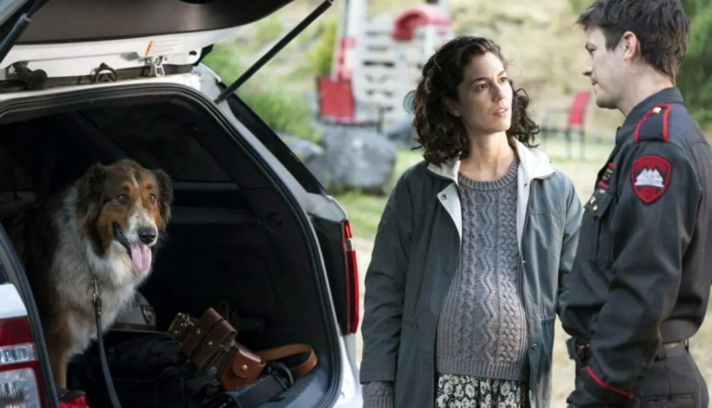 O Resgate de Ruby (2022), Katt Shea