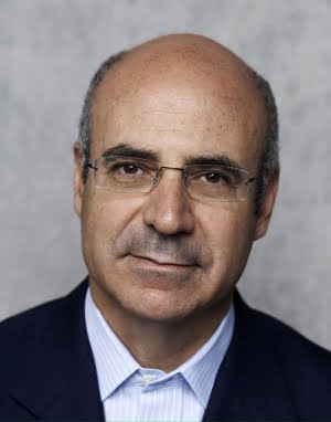 Filho político de Joseph Stálin, o presidente russo Vladmir Putin comanda um regime corrupto e assassino. Fala-se em privataria no Brasil, mas privataria mesmo ocorreu na Rússia. Os oligarcas que assumiram o controle das estatais eram homens do sistema que, de pobres ou de classe média — a nova classe, a nomenklatura, de que falava o iugoslavo Milovan Djilas —, se tornaram bilionários.
