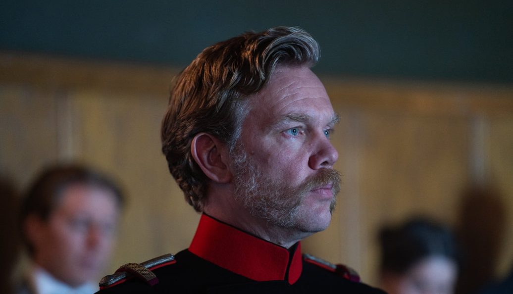 Contra o Gelo (2022), Peter Flinth