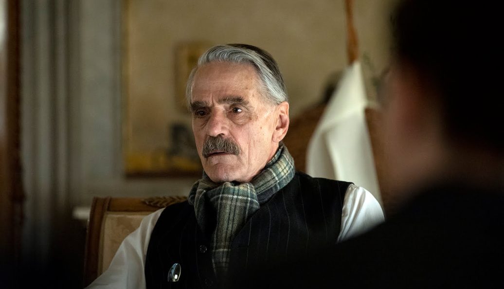 Munique: No Limite da Guerra (2022), Christian Schwochow