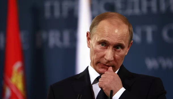 Livro revela que Vladimir Putin não hesita: ele mata