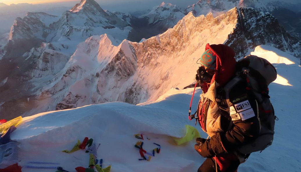 14 Montanhas, 8 Mil Metros e 7 Meses (2021), Torquil Jones