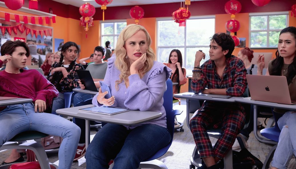 De Volta ao Baile (2022), Alex Hardcastle