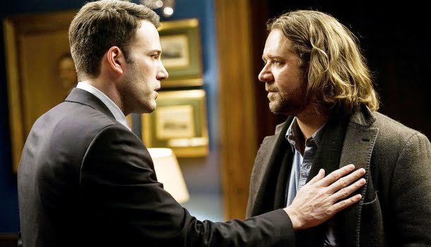 Thriller com Russell Crowe e Ben Affleck é o filme mais surpreendente e inteligente da Netflix