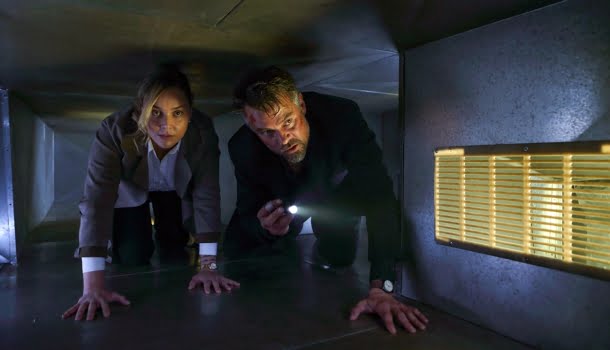 Tiro, porrada e bomba! O filme infernal da Netflix