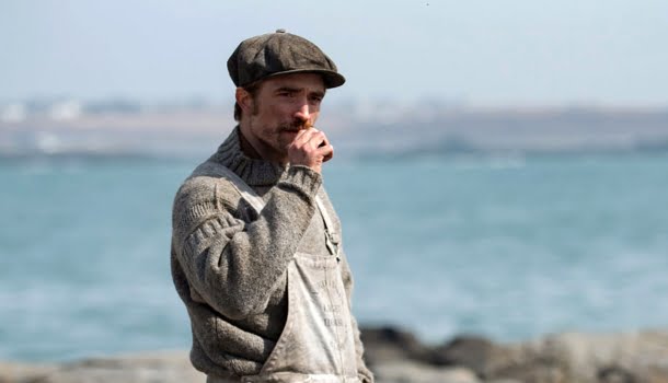 O pesadelo expressionista de Robert Eggers: Dafoe e Pattinson em um duelo psicológico no Prime Video