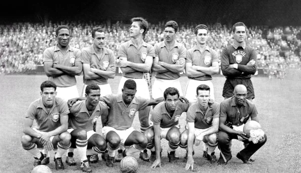 ChatGPT elege melhor seleção da história e maiores jogadores brasileiros de  todos os tempos