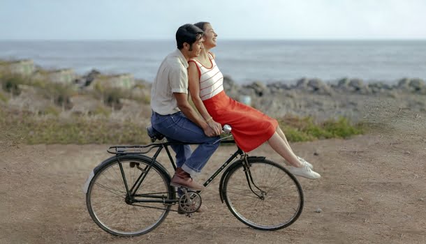 Filme que acaba de estrear na Netflix reedita a história de Pablo Neruda e o Carteiro e vai te  emocionar