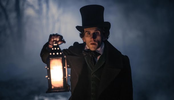 Adaptação de best-seller que encantou milhares de leitores em todo o mundo é um dos mistérios mais envolventes da Netflix