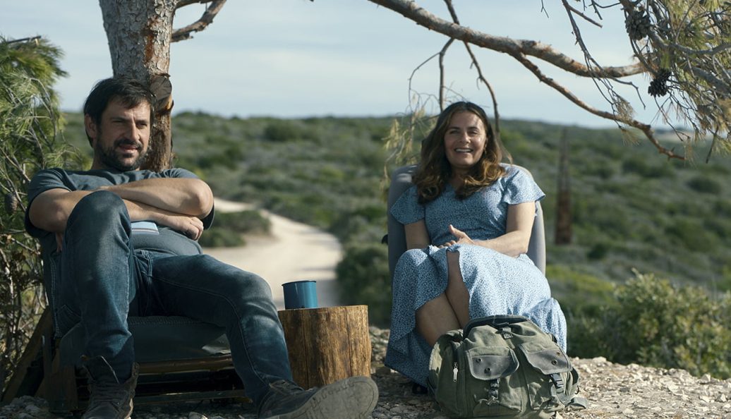 Em Uma Ilha Bem Distante