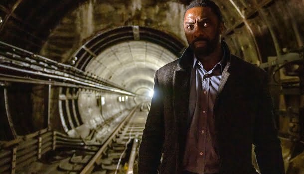 Ação com Idris Elba, na Netflix, é o filme mais visto do mundo na atualidade, em 120 países