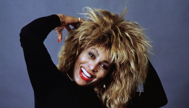 Tina Turner, um pedaço da história da música morreu