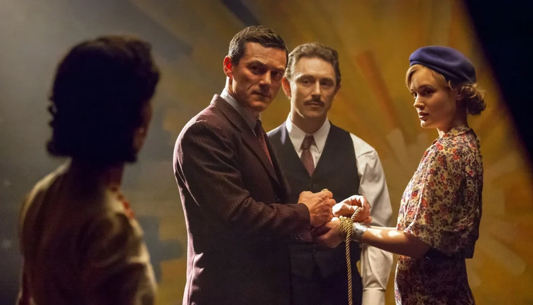 Professor Marston e as Mulheres-Maravilhas (2017) Angela Robinson