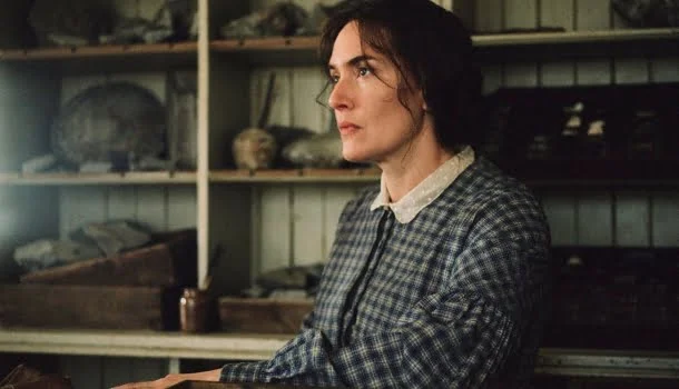 Romance épico, na Netflix, que vai te segurar em casa no fim de semana