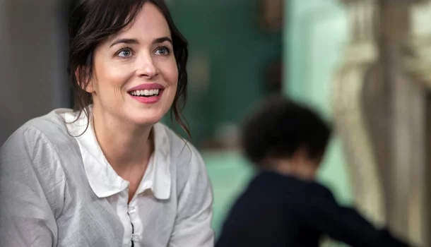 Tesouro da literatura que foi para as telas: o romance adorável com Dakota Johnson na Netflix