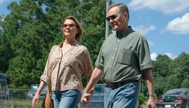 Baseada em história real surpreendente, comédia levinha e aconchegante com Bryan Cranston e Annette Bening está no Prime Video