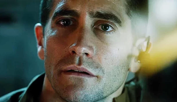 Ignore a crítica e assista: filme com Jake Gyllenhaal e Ryan Reynolds, na Netflix, te agarra e não te deixa respirar