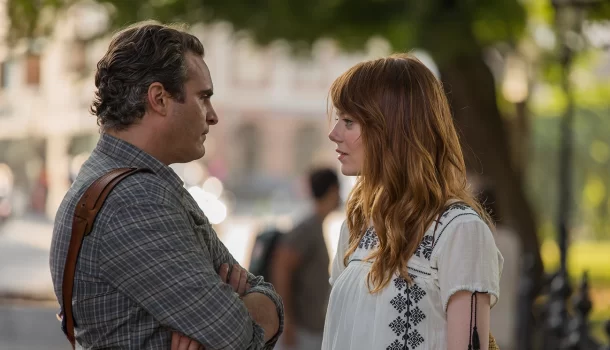 Filme existencialista com Joaquin Phoenix e Emma Stone, baseado na filosofia de Immanuel Kant, está na Netflix