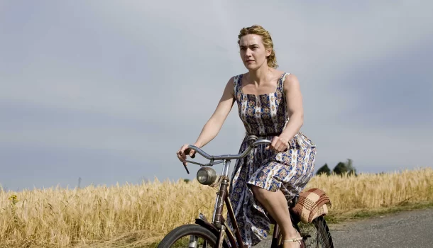 Drama de época que consagrou Kate Winslet e levou 5 indicações ao Oscar, na Netflix