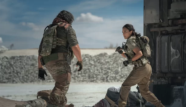 Mal recebido pela crítica, novo filme de Jessica Alba é a grande aposta de audiência da Netflix para o primeiro semestre