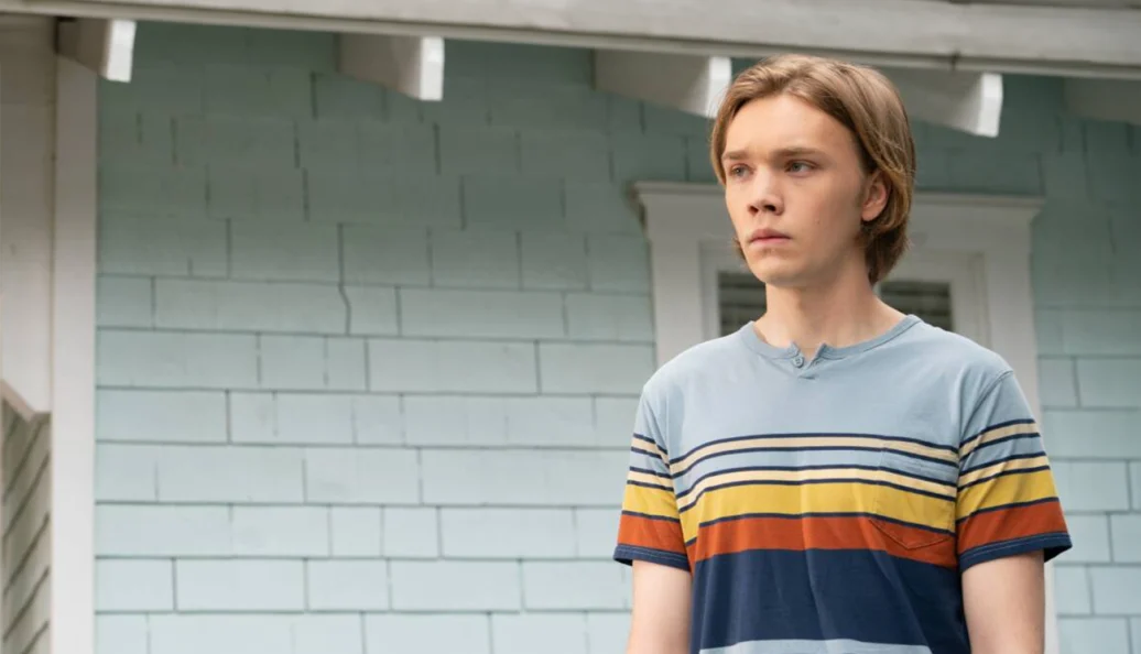 Palavras nas paredes do banheiro