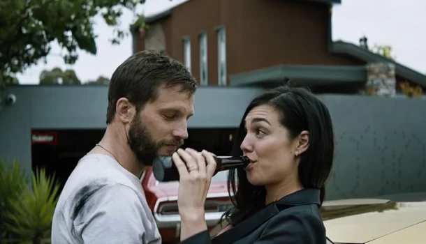 Último dia na Netflix: o thriller de ficção científica que você vai querer assistir duas vezes
