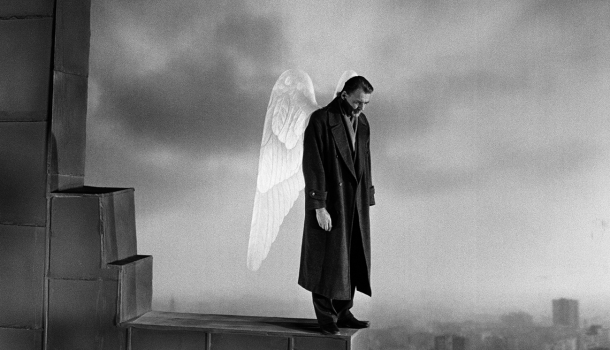 Asas do Desejo, de Wim Wenders, busca a ‘épica da paz’ para os tempos modernos