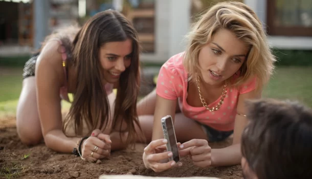 Ana de Armas para maiores de 18 anos na Netflix: de um jeito que você nunca viu
