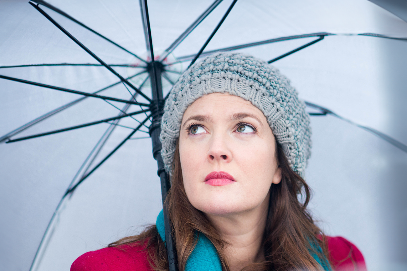 Comédia dramática com Drew Barrymore que vai  te fazer rir e chorar até desidratar, na Netflix