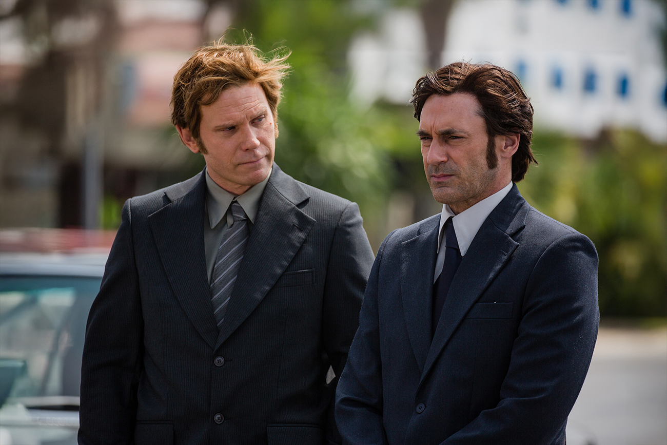 Thriller político eletrizante com Jon Hamm e Rosamund Pike na Netflix é uma joia para os sentidos e a mente