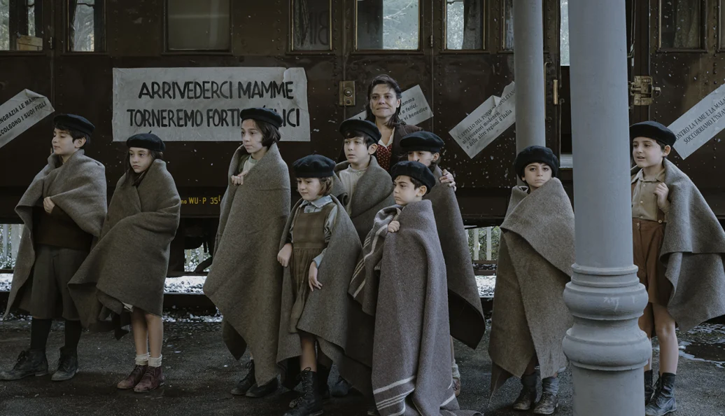 O Trem Italiano da Felicidade (2024), Cristina Comencini