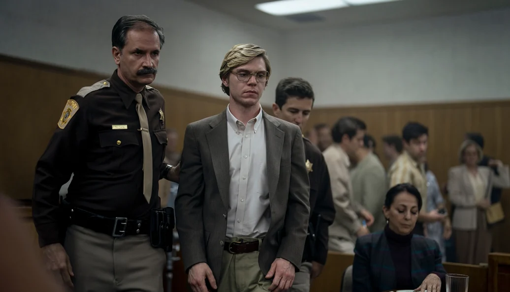 Dahmer: Um Canibal Americano (2022), Ian Brennan e Ryan Murphy