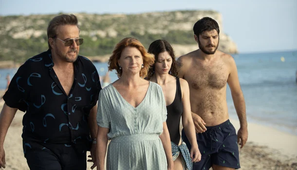 No catálogo da Netflix, uma comédia italiana estrelada pelo filho de Vittorio De Sica que parece saída do universo de Fellini