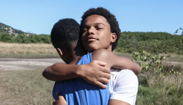 Prepare-se para se emocionar: a história de Claudinho & Buchecha é o filme mais bonito que você vai ver este mês na Netflix