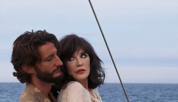 Intrigas de luxo na Riviera Francesa: o suspense mais charmoso (e perigoso) do momento está no Prime Video
